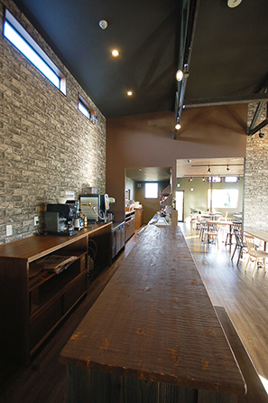 Brand New Day ブランニューデイ甲府イースト店 甲府市 清水正人建築設計事務所